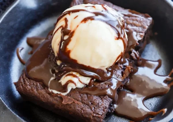 Brownie with Ice Cream